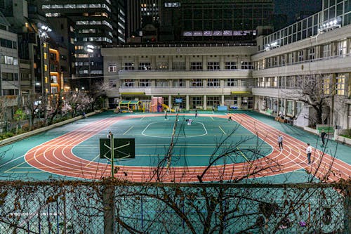 穆勒：输掉这样的决赛能激发球队能量，我们一定会卷土重来